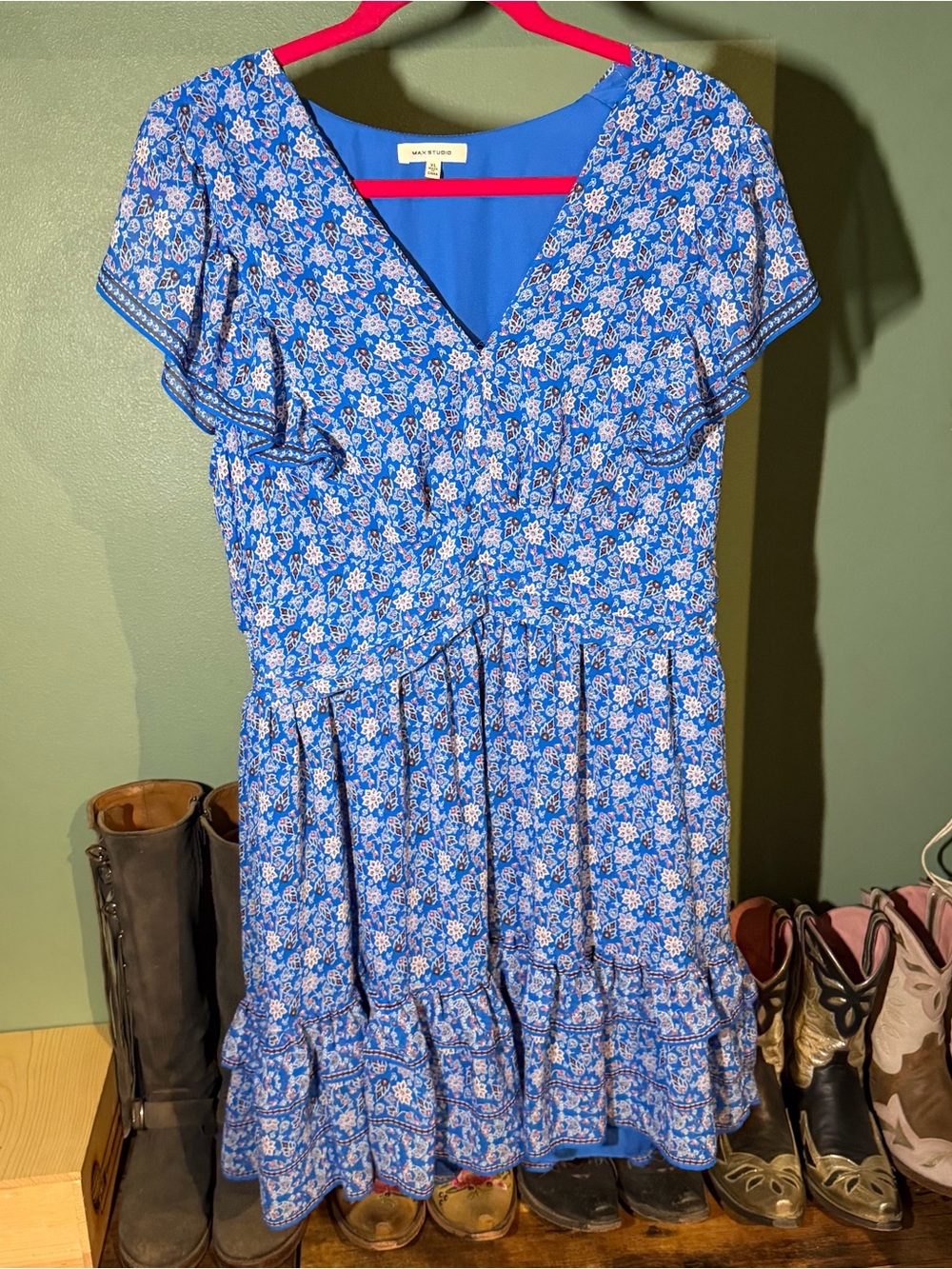 Max Studio Blue Floral V-Neck Dress XL
